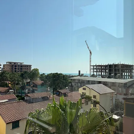 Daire Velora Stays- Beachfront *