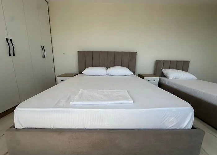 Daire Velora Stays- Beachfront *